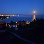 شقة Marini أوباتيا