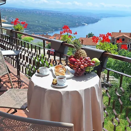Apartment Marini *